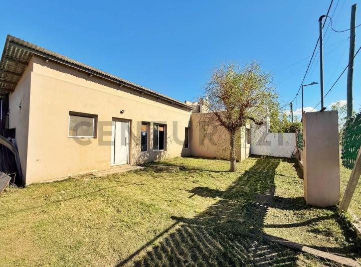 Casa · 81m² · 2 Dormitorios