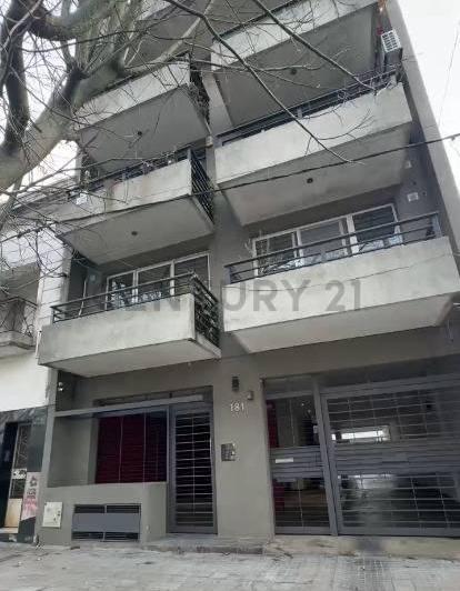 Departamento · 43m² · 2 Ambientes · 1 Cochera