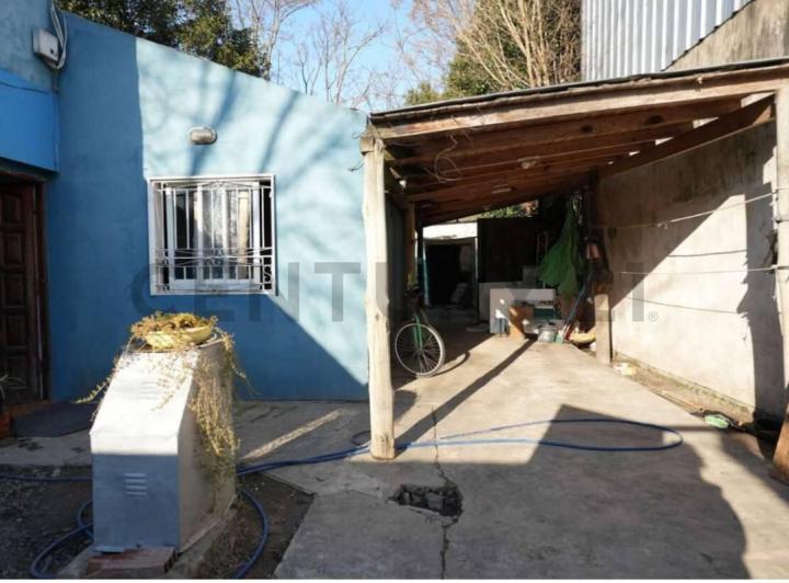 Casa · 80m² · 4 Ambientes · 2 Cocheras