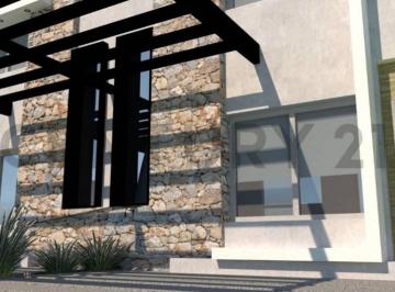 Casa · 90m² · 4 Ambientes · 1 Cochera · Venta de Dúplex Barrio Privado El Recodo, Maipú