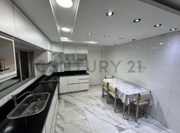 Departamento · 110m² · 4 Ambientes · 2 Cocheras