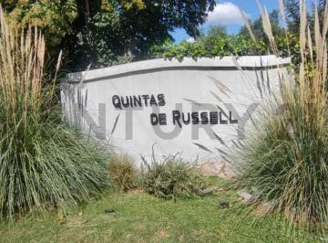 Casa · 70m² · 4 Ambientes · 1 Cochera · Venta Casa en Quintas de Russell