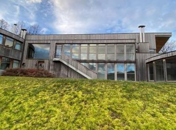 Casa · 1500m² · Casa Venta San Martin de Los Andes con Vista Al Lago. Zona Centro