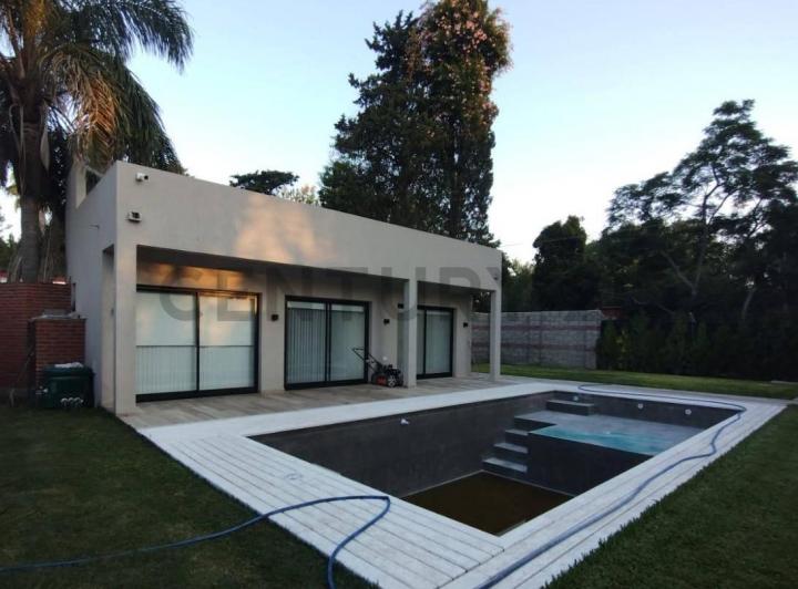 Casa · 120m² · 3 Ambientes · 1 Cochera