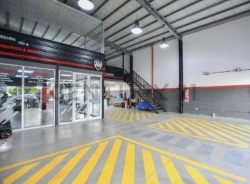 Bodega-Galpón · 200m² · Galpon en Alquiler en San Carlos
