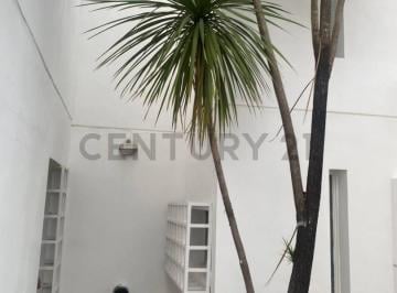 Casa · 105m² · 4 Ambientes · 2 Cocheras · Venta Casa de 3 Dorm. Alto Verde
