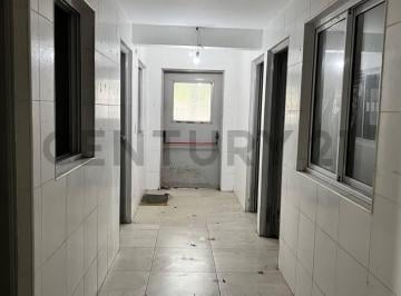 Local comercial · 101m² · 5 Ambientes · Venta Local Comercial a La Calle San Telmo