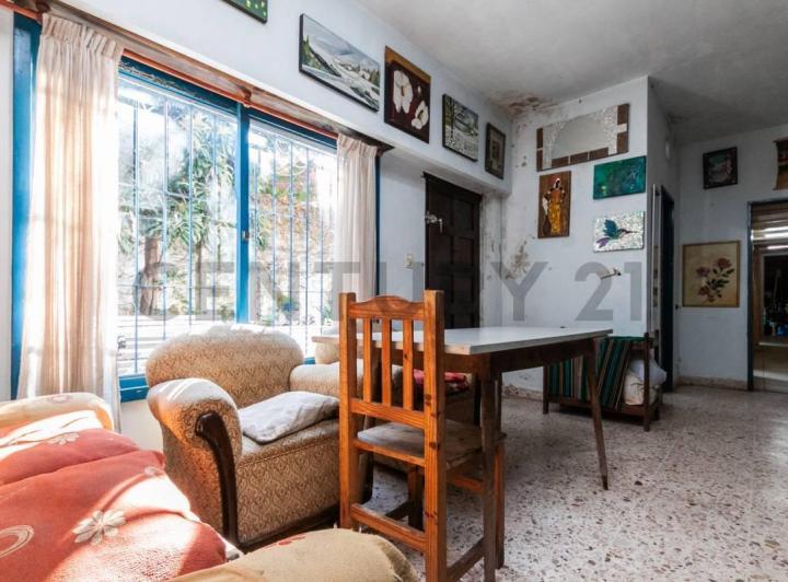 Casa · 120m² · 5 Ambientes · 1 Cochera