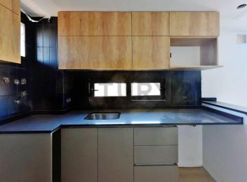 Departamento · 65m² · 3 Ambientes · 1 Cochera · Venta Depto 3 Ambientes con Balcon y Cochera en San Martin.