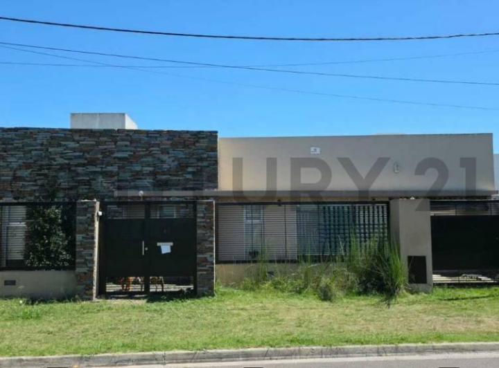 Casa · 116m² · 4 Ambientes