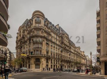 Departamento · 335m² · 6 Ambientes · Venta Palacio Estrugamou 3 Dorm Esmeralda y Arroyo Reciclado Premium