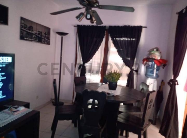 Casa · 58m² · 3 Ambientes · 1 Cochera