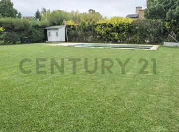 Casa · 149m² · 4 Ambientes · 3 Cocheras · Casa en Venta Barrio Sausalito
