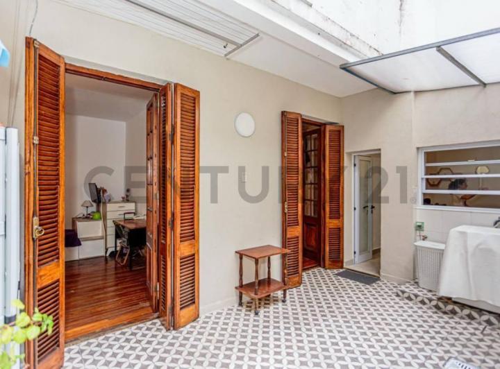 Casa · 81m² · 4 Ambientes