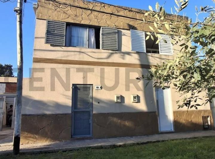 Casa · 80m² · 3 Ambientes · 1 Cochera