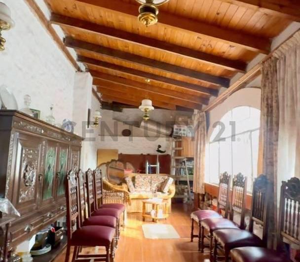 Casa · 170m² · 5 Ambientes
