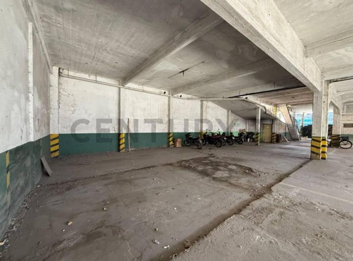 Bodega-Galpón · 1200m² · 1 Cochera