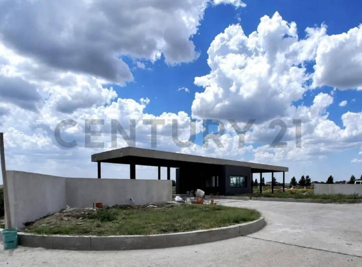 Terreno · 700m²