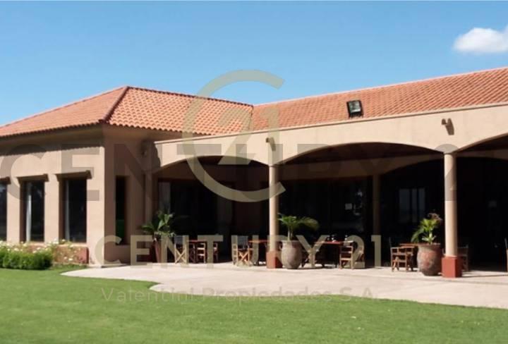 Terreno · 829m²
