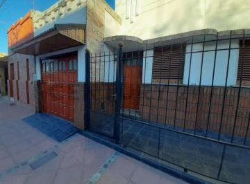 Casa · 110m² · 4 Ambientes · 1 Cochera · Casa en Venta en Rafaela