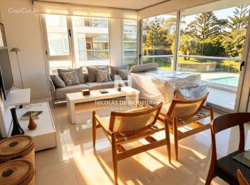 Foto1 · Espectacular Apartamento de 2 Dorm. en Suite, en Playa Brava en Venta