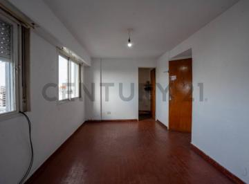 Departamento · 40m² · 3 Ambientes · Departamento en Venta 2 Dorm. en La Plata