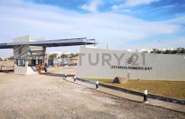 Terreno · 647m²