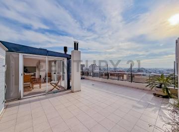 Departamento · 61m² · 3 Ambientes · 1 Cochera · Depto 3 Amb, Terraza Propia, Quincho y Cochera