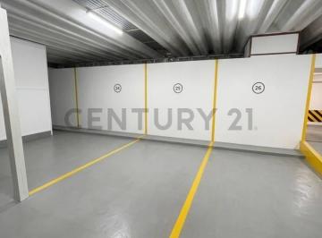 Garage · 15m² · Cochera en Venta – Zona Tribunales I / Municipalidad