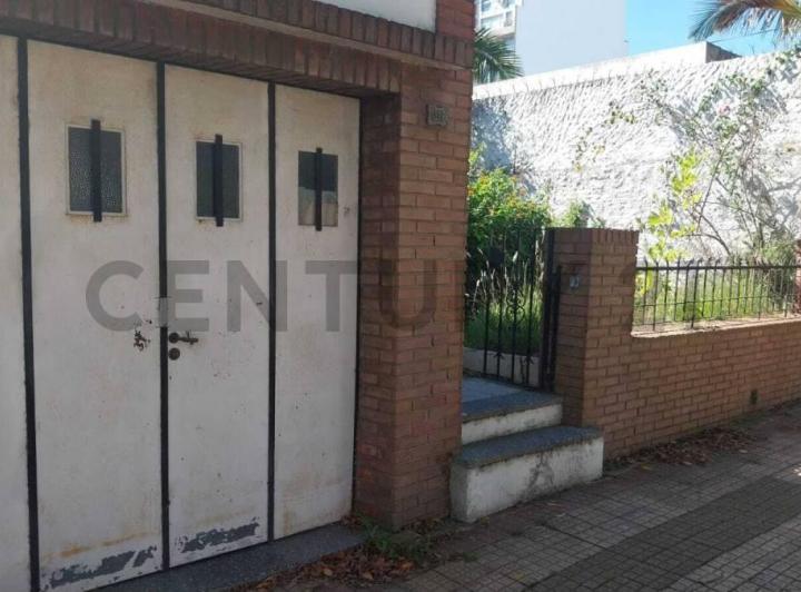 Casa · 150m² · 5 Ambientes · 1 Cochera