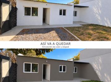 Casa · 42m² · 2 Ambientes · 1 Cochera · Venta - Casa Dos Ambientes en San Miguel