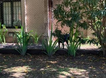 Casa · 84m² · 4 Ambientes · 2 Cocheras · Venta Duplex 2 Dorm. Rivera Indarte - Apto Credito