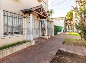 Casa · 63m² · 3 Ambientes · Alquiler PH 3 Ambientes en Ramos Mejía