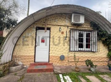 Casa · 65m² · 2 Ambientes · 1 Cochera · 27 y 430 El Rincon - Casa Iglu en Venta Sobre Lote de 470 m²