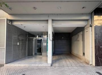 Garage · 12m² · Cochera en Subsuelo Barrio Lourdes