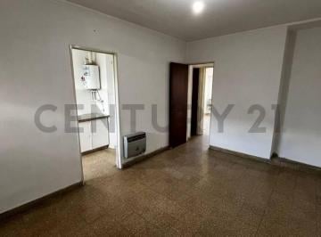 Departamento · 44m² · 4 Ambientes · 28 E/ 65 y 66 - Departamento en Venta. 2 Dorm.