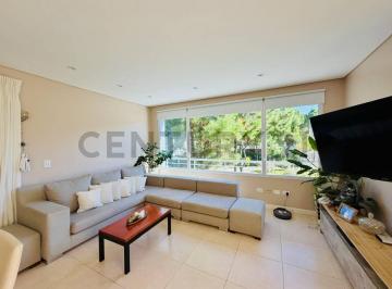 Casa · 320m² · 5 Ambientes · 1 Cochera · Casa 5 Ambientes con Piscina en La Herradura Pinamar