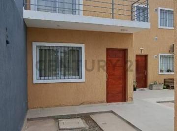 Casa · 90m² · 4 Ambientes · 1 Cochera · Venta de Duplex en Barrio Inka II