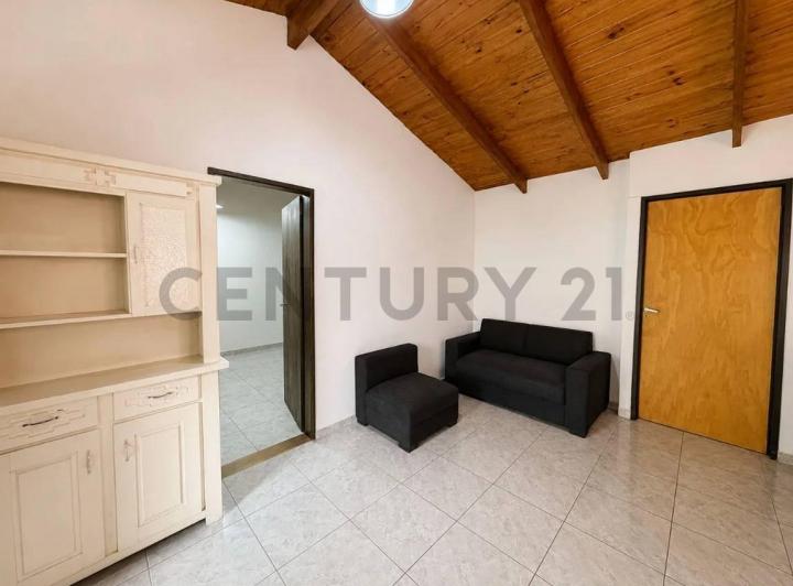 Casa · 70m² · 3 Ambientes · 1 Cochera