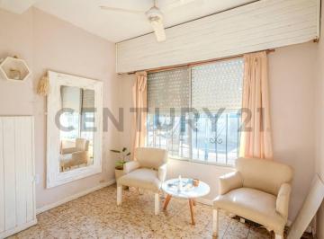 PH · 100m² · 3 Ambientes · 1 Cochera · Oportunidad - PH 3 Ambientes con Cochera y Patio - Villa de Mayo