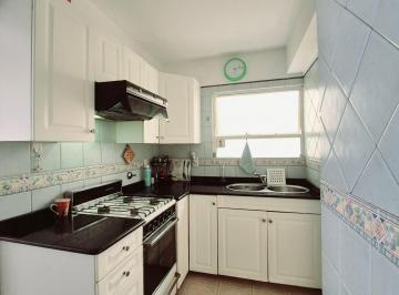 Departamento de 4 ambientes, Villa Urquiza · Semipiso 4 Amb. Patio Expensas Bajas Villa Urquiza R