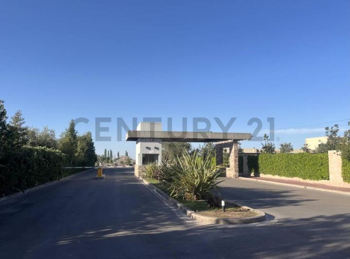 Terreno · 324m²