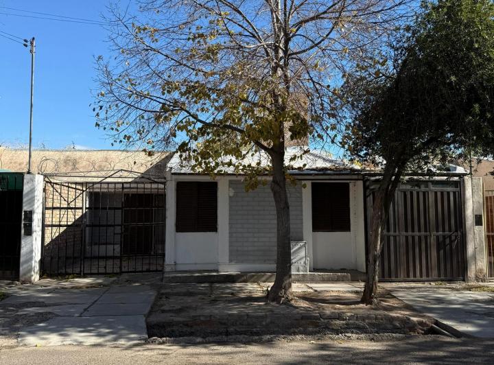 Casa · 112m² · 3 Dormitorios · 2 Cocheras