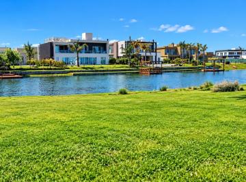 Terreno · 800m² · Venta Lote Al Lago El Principado Ciudad Nautica San Vicente