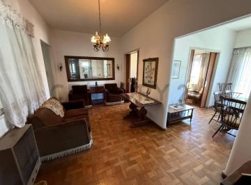 Departamento · 105m² · 6 Ambientes · Venta de Departamento de 3 Dorm. en La Plata