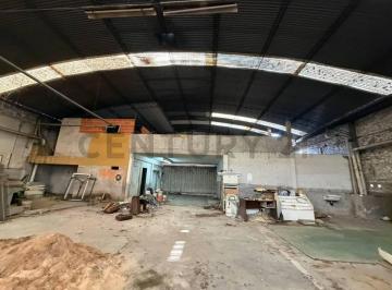 Bodega-Galpón · 1300m² · Galpón en Alquiler Tapiales 1300 m²