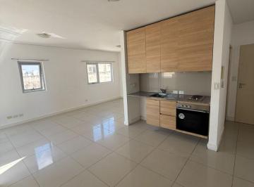 Departamento de 1 ambiente, Monserrat · Amplio Monoambiente con Balcón y Amenities en Monserrat
