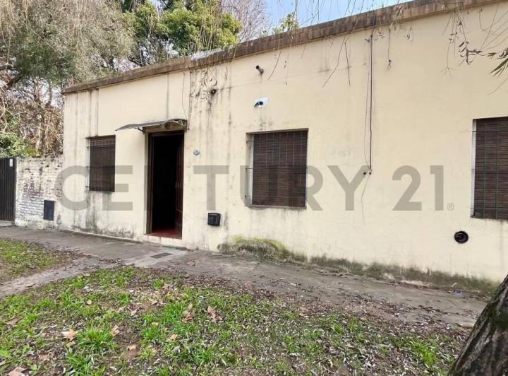 Casa · 110m² · 3 Ambientes · 3 Cocheras