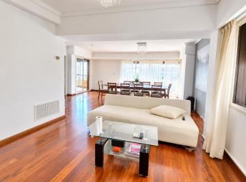 Departamento · 200m² · 5 Ambientes · 2 Cocheras · Alquiler Departamento - Piso 5 Ambientes C/ Cochera y Piscina - Olivos