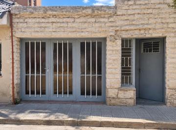 Casa · 114m² · 4 Ambientes · 1 Cochera · Venta Casa de 3 Dorm. en Barrio Guemes, a Una Cuadra de La Cañada